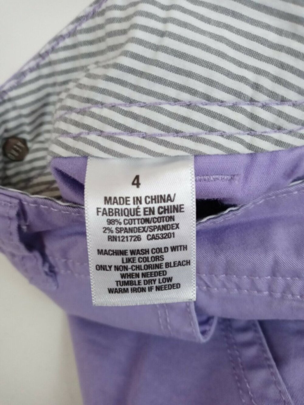 Aeropostale Women's Lavender Cuffed Chino Booty Shorts Size 4 - Picture 6 of 6